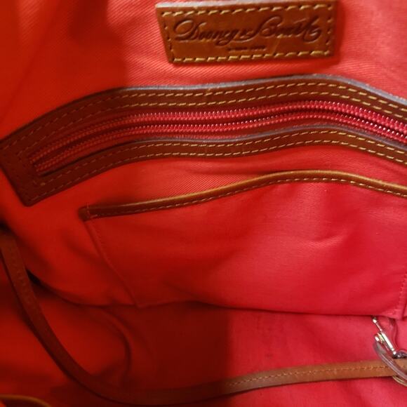 Dooney & Bourke All weather crossbody saddle bag authentic - Picture 7 of 8